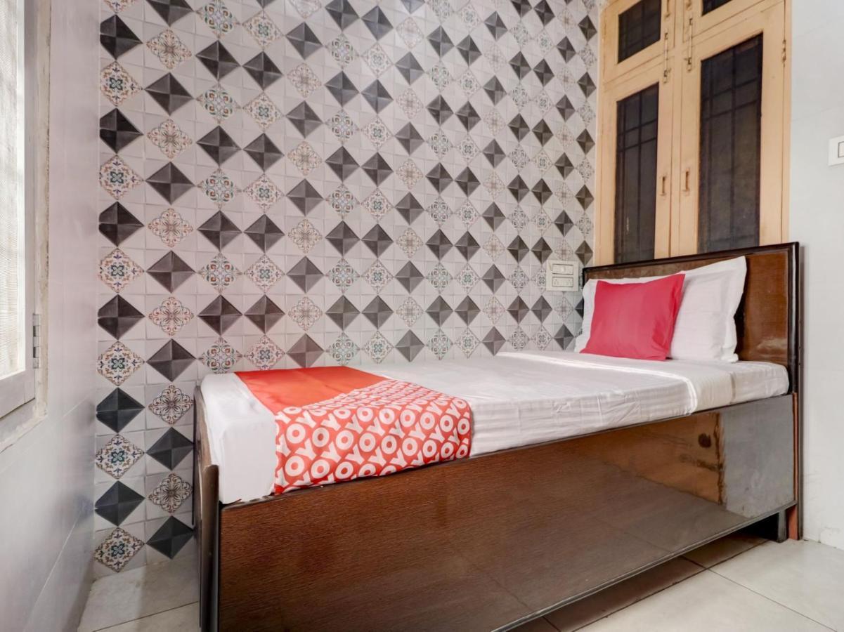 Oyo 77454 Hotel Prince Palace Patiāla 外观 照片