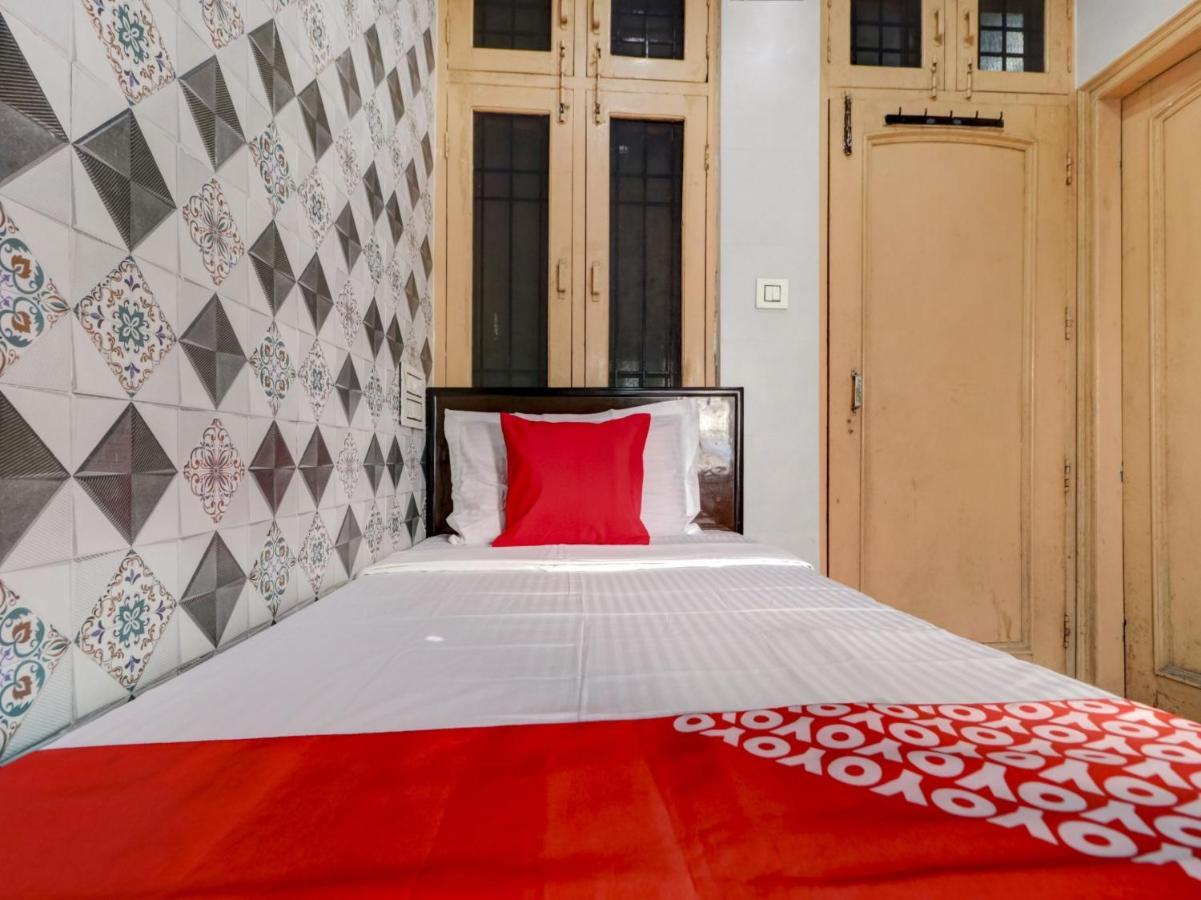 Oyo 77454 Hotel Prince Palace Patiāla 外观 照片
