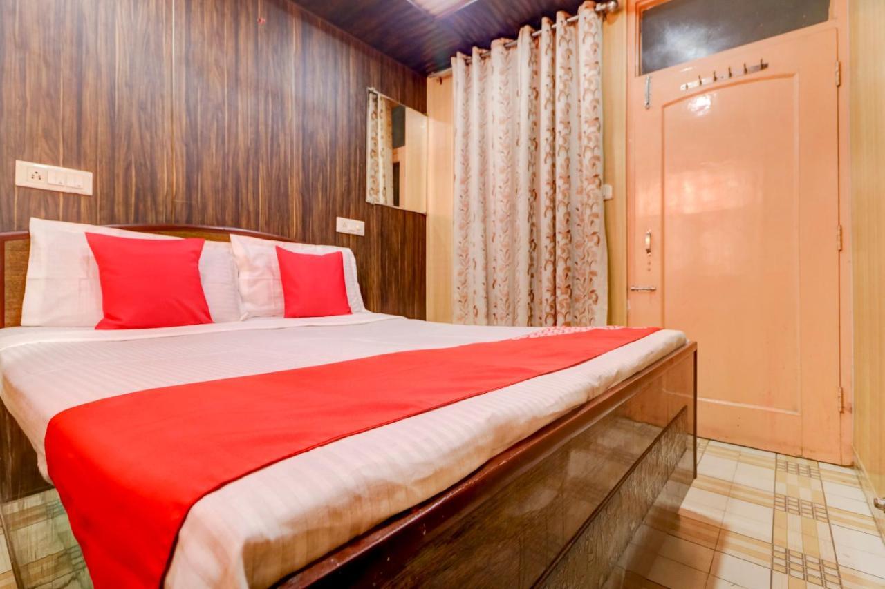 Oyo 77454 Hotel Prince Palace Patiāla 外观 照片