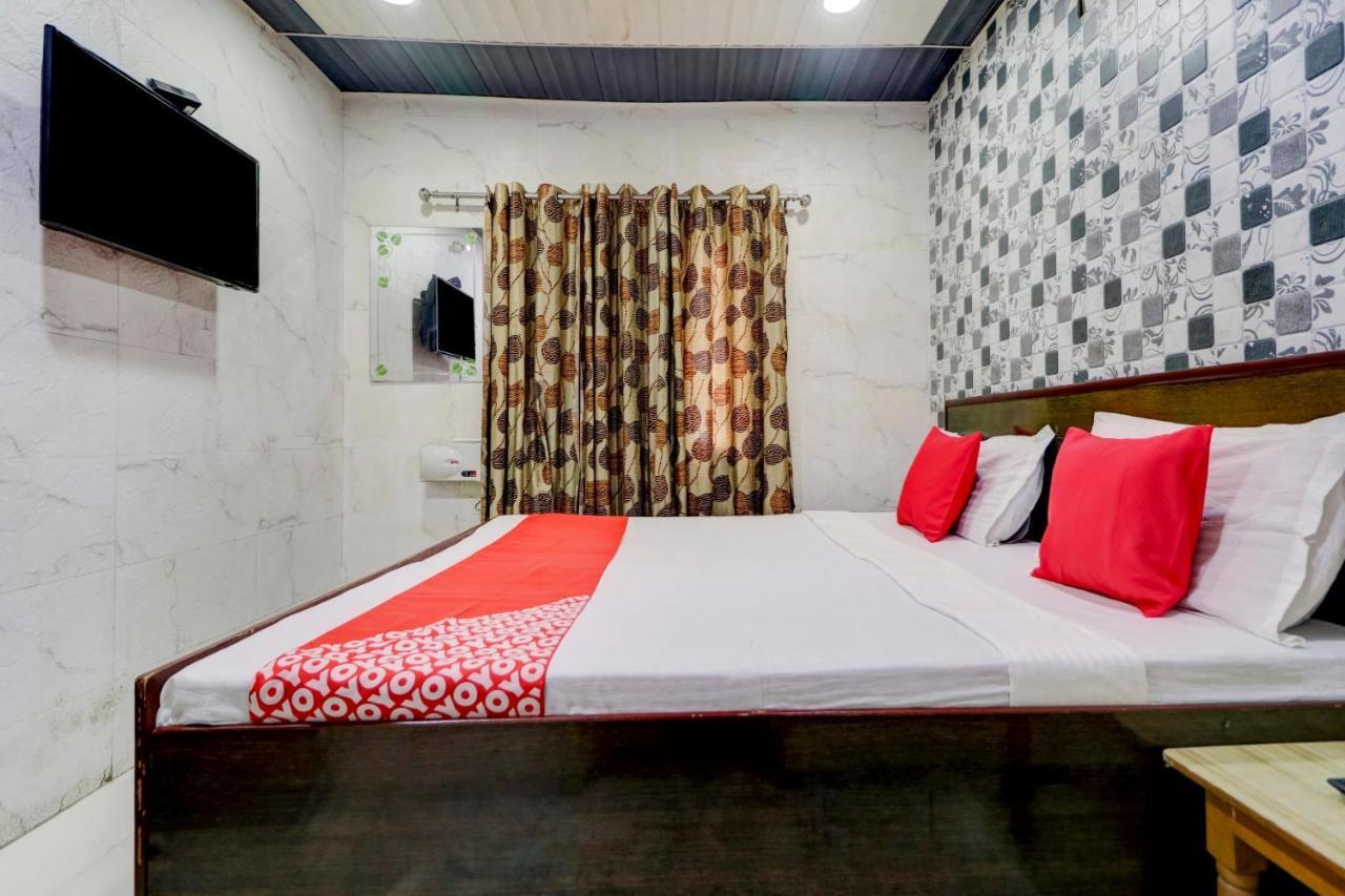 Oyo 77454 Hotel Prince Palace Patiāla 外观 照片