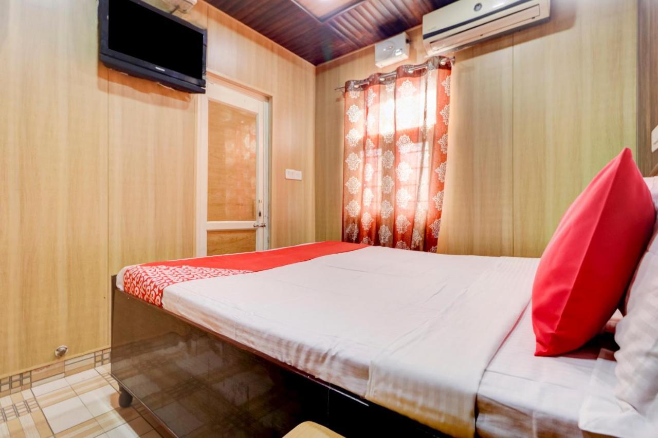 Oyo 77454 Hotel Prince Palace Patiāla 外观 照片