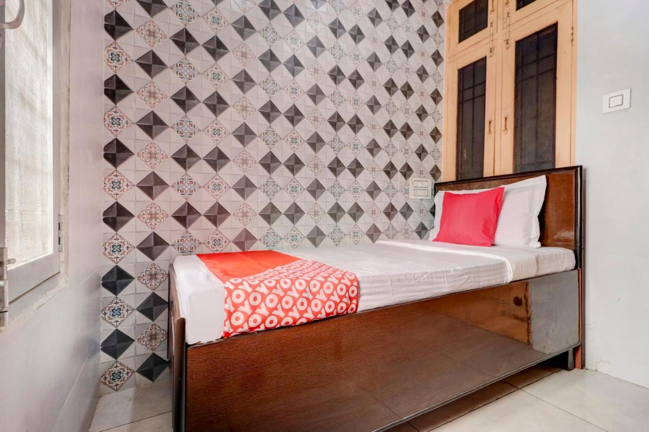 Oyo 77454 Hotel Prince Palace Patiāla 外观 照片